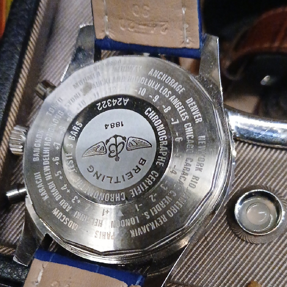 Copy Breitling Blue and Silver Men's Watch - Picture 4 of 5